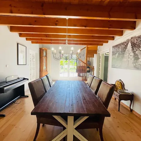 Paisible Avec Piscine بيت للعطل *