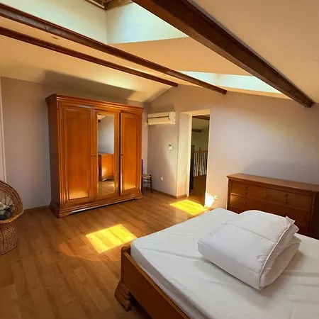 Paisible Avec Piscine *