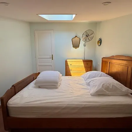 Paisible Avec Piscine