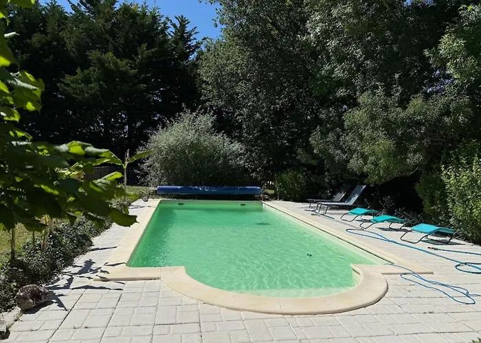 بيت للعطل Paisible Avec Piscine