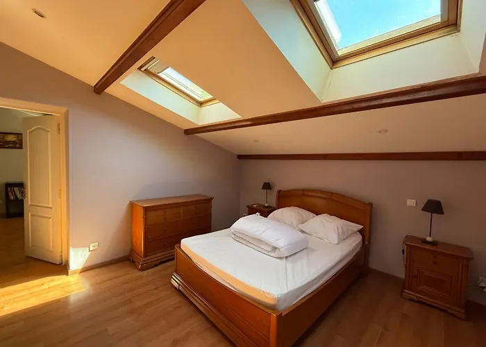 Paisible Avec Piscine *