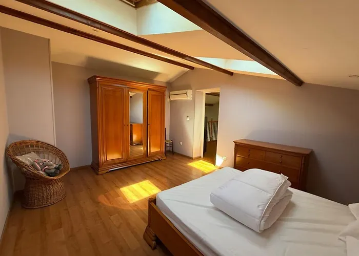 Paisible Avec Piscine *