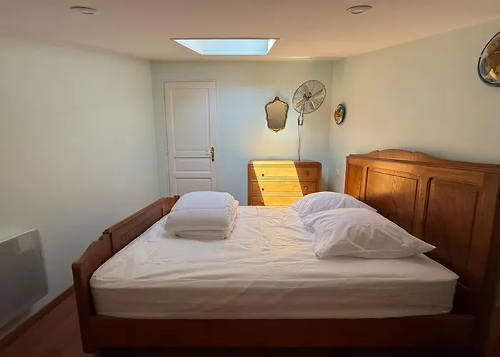 Paisible Avec Piscine